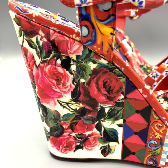 ⚡️SOLD! NIB DOLCE & GABBANA Majolica Wedges Sandal - Picture 4 of 8